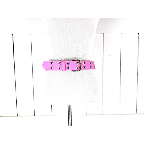 Pink wide faux leather grommet belt - Picture 1 of 4